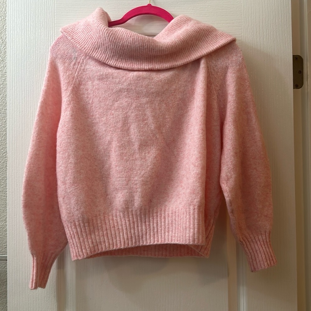 H&M Pink Sweater